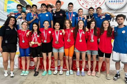 ANALİG Yüzme müsabakalarında Eskişehirli sporculardan büyük başarı