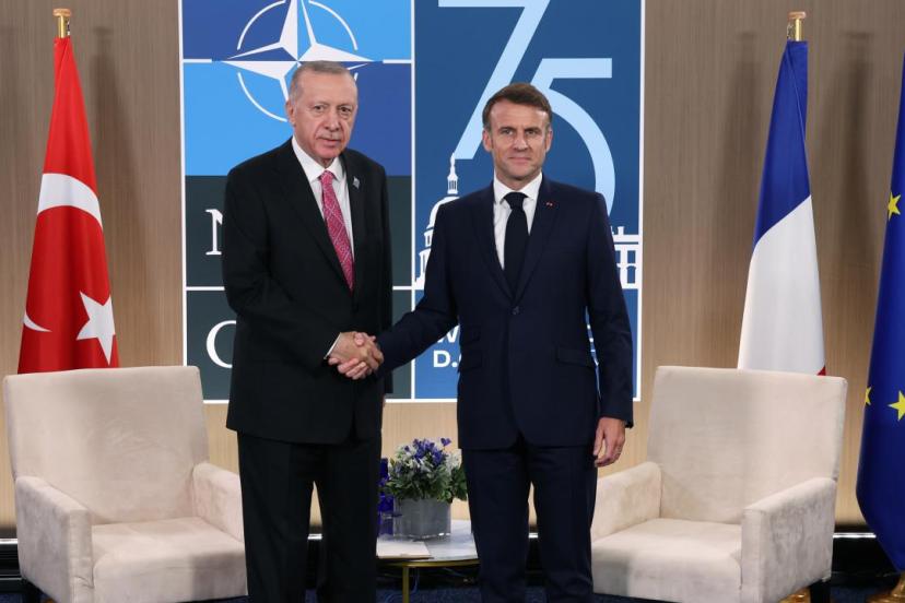 Cumhurbaşkanı Erdoğan, Macron ile görüştü