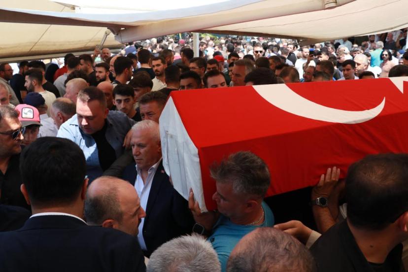 Gönüllü, Yangın Şehitleri son yolculuklarına uğurlandı