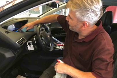 ESKİŞEHİR’DE ARAÇ YIKAMACILARI BU YAZ SEZONUNDAN MEMNUN DEĞİL!