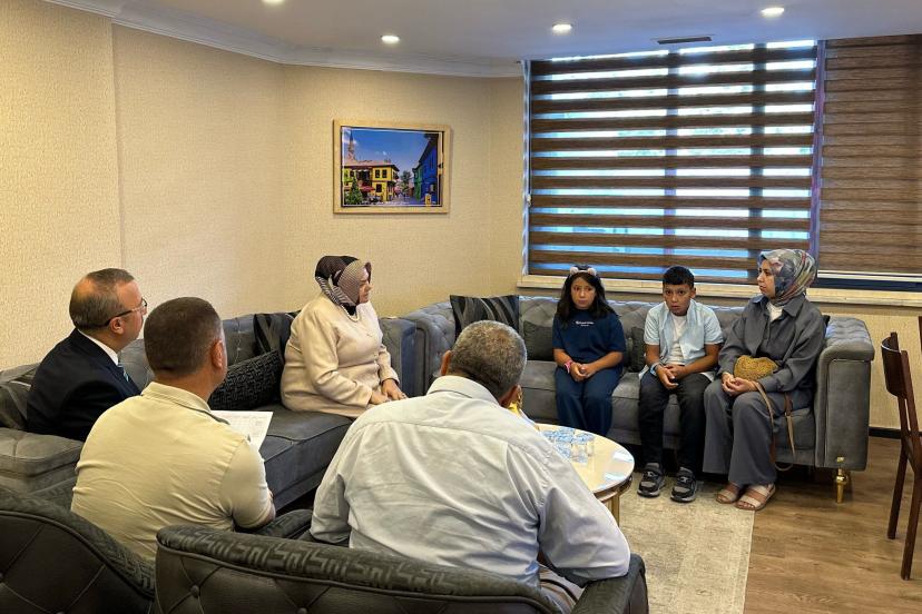 Ayşen Gürcan: “Şehitlerimizin Aileleri Bizim Baş Tacımızdır”