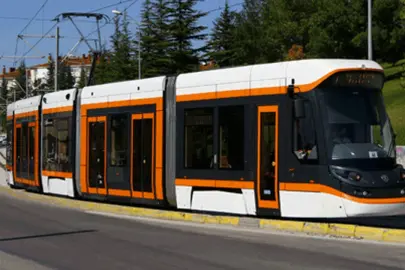 Eskişehir’de Tramvay Krizi: Seferler Azaldı, Vatandaş Mağdur!