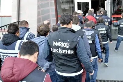 Eskişehir’de zehir tacirlerine ağır darbe!