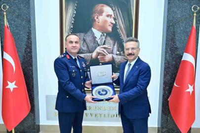 Yeni Komutan Rafet Dalkıran’dan Vali Aksoy’a Ziyaret