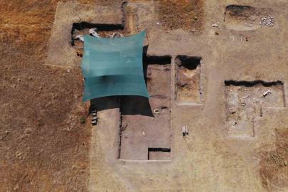 Küllüoba Höyüğü’nde 5200 Yıllık Mezarlıkta Şiddet İzleri!