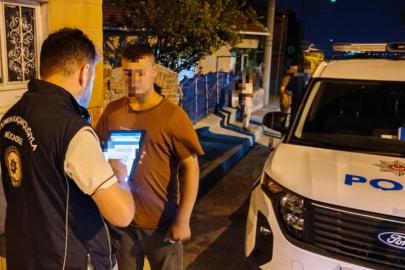 Polis ekiplerinin düzensiz göçle mücadelesi sürüyor