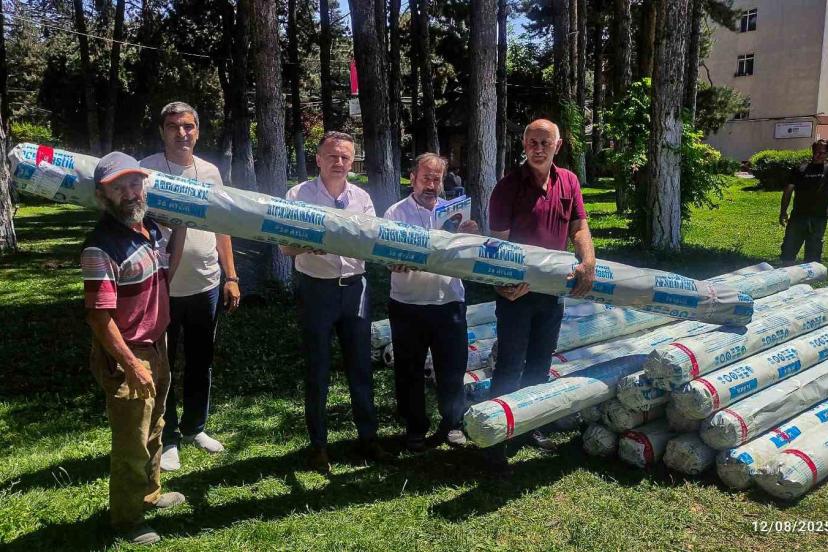 Tepebaşı’nda çiftçilere hibeli sera naylonu desteği verildi