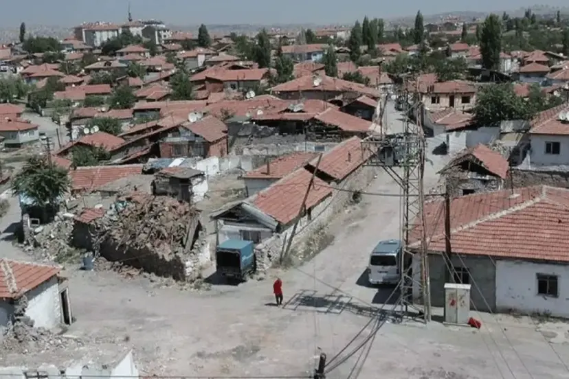 Türkiye’nin En Riskli Bölgeleri Belirlendi: Eskişehir’den Bir Mahalle İlk 20’de!