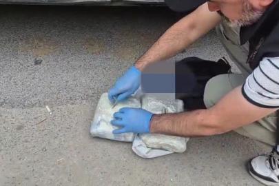 Yolcu otobüsünün bagajında 1 kilo uyuşturucu madde ele geçirilirdi