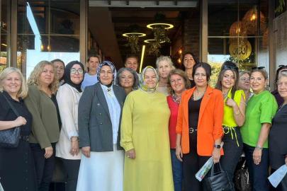 AK Parti Eskişehir İl Kadın Kolları’ndan kadın muhtarlarla buluşma programı