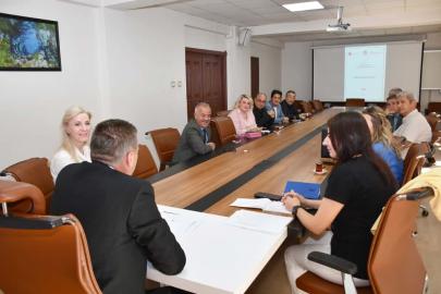 ’Bilge Aileden Bilinçli Topluma Projesi’ toplantısı