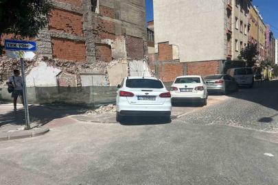 Eskişehir’de Otopark Krizi Kaldırımları Vurdu!
