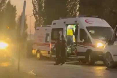 Tepebaşı’nda Trafik Kazası: Tarım İşçilerini Taşıyan Minibüs Kaza Yaptı