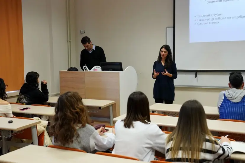 Üniversitelilere müjde: İŞKUR Gençlik Programı yeniden!