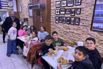 Akşehir'den Türkiye birinciliğiyle döndüler: Şehit Soner Özübek öğrencilerinin şampiyonluğu kutlandı!