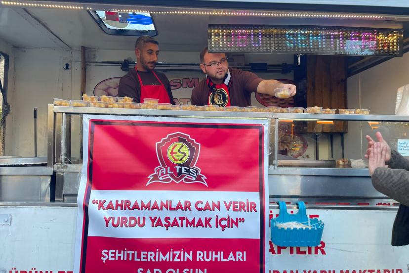 Eskişehirspor taraftarı şehitlerimizi unutmadı!