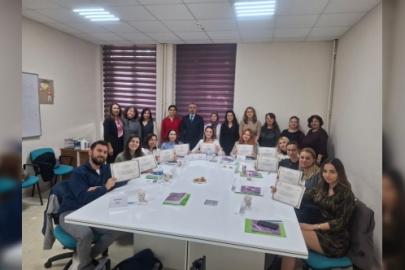 Hastane ve Merkez Personeli Tek Çatı Altında Eğitildi: Üreme Sağlığına Giriş Belgelendi!