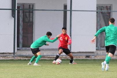 Kahraman İlk Kez Formayı Giydi