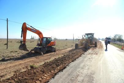 Kırsal Yollarda 30 Kilometrelik Genişletme Çalışması