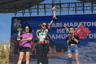 LYKOS YARI MARATONU’NDA ESKİŞEHİR RÜZGARI!