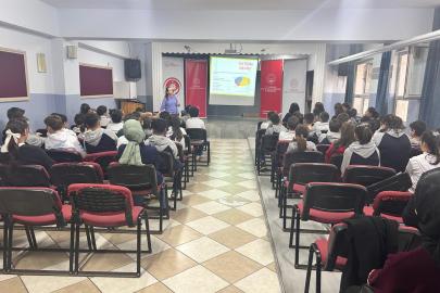 Melahat Ünügür Ortaokulu’nda Çocuk Hakları Eğitimi Düzenlendi