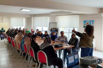 31 noktada kadın sağlığı eğitimi verildi