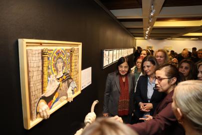 Efsanelerle İpek Sergisi Ziyarete Açıldı