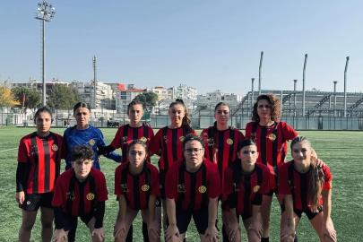 Eskişehirspor Kadın Futbol Takımı sahada pes etmedi
