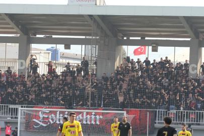 Eskişehirspor taraftarı takımını yalnız bırakmayacak!