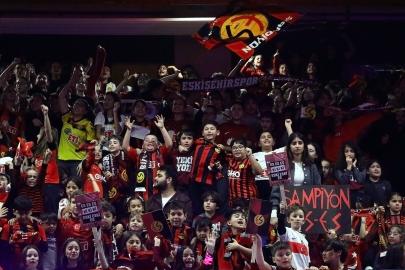 Eskişehirspor’dan minik taraftarlara moral veren özel buluşma!