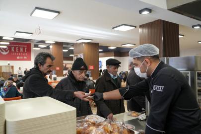 Gülşah Durbay kent lokantalarında helva ile anıldı