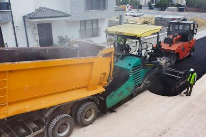 30 bin metrekare asfalt, binlerce metre kaldırım