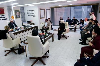 Eskişehir AK Parti İl Binasında Gençlik Rüzgarı Esti