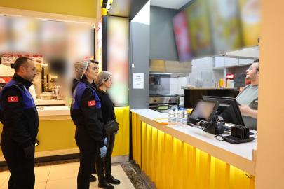 Zabıta Ekipleri Mutfağa Girdi: Hijyen, Etiket ve Fiyat Listeleri Mercek Altında