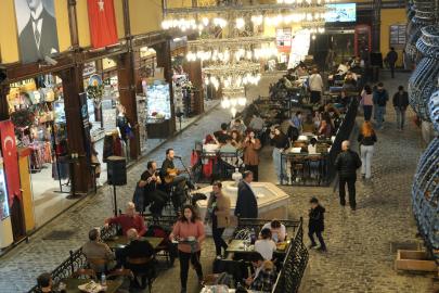 Haller ramazan atmosferiyle büründü