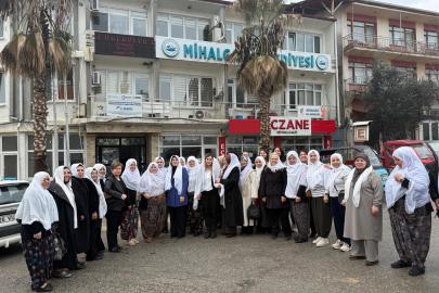 Mihalgazi’de Dayanışma Ziyareti! Eskişehir AK Parti' Kadın Kolları Başkanlığı'ndan "Üstenci Bakış Açısına" Tepki!