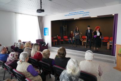 Metin Özsöğüt Yaşam Merkezi'nde renkli anlar yaşandı