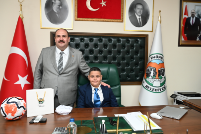 Başkan Hamamcı, Küçük Başkan’ın Taleplerini Dinledi