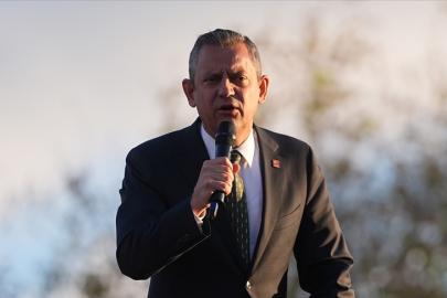 Özgür Özel’in Açıklamalarına Karşı Basın Federasyonu’ndan Özür Beklentisi