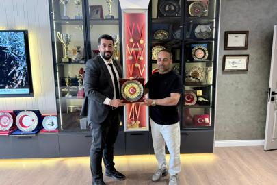 Eskişehir Ayakkabıcılar Odası Başkanı Akın Yüksel'den Medya 26 Grup'a Ziyaret