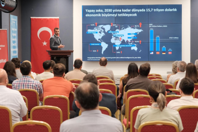 Eskişehir OSB'de yapay zeka zirvesi: "Eski yöntemde direnen yarışın gerisinde kalacak"
