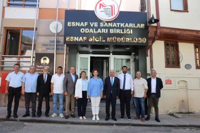 Başkan Ayşe Ünlüce Eskişehir'deki Esnaf Odalarını Ziyaret Etti